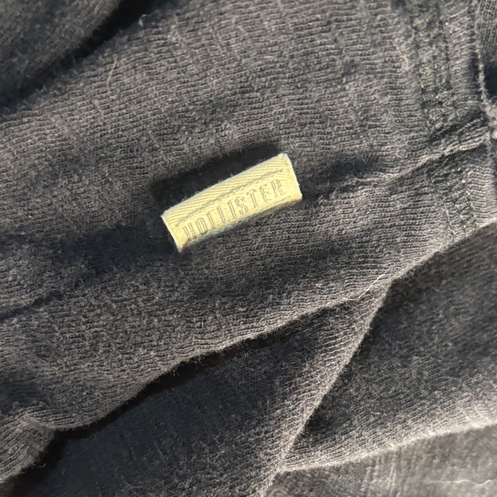Hollister navy blue Knit Pullover - Picture 2 of 4